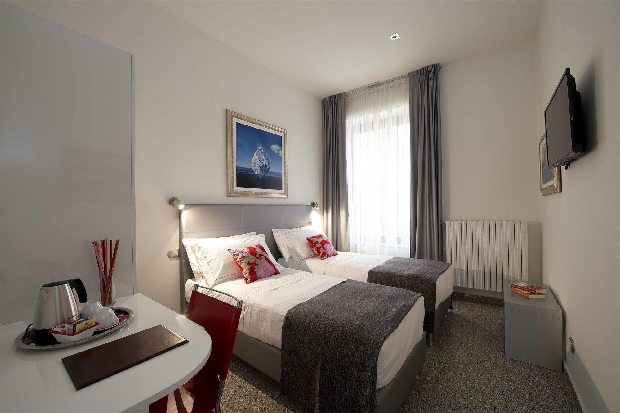 Monza City Rooms & Studios Zewnętrze zdjęcie