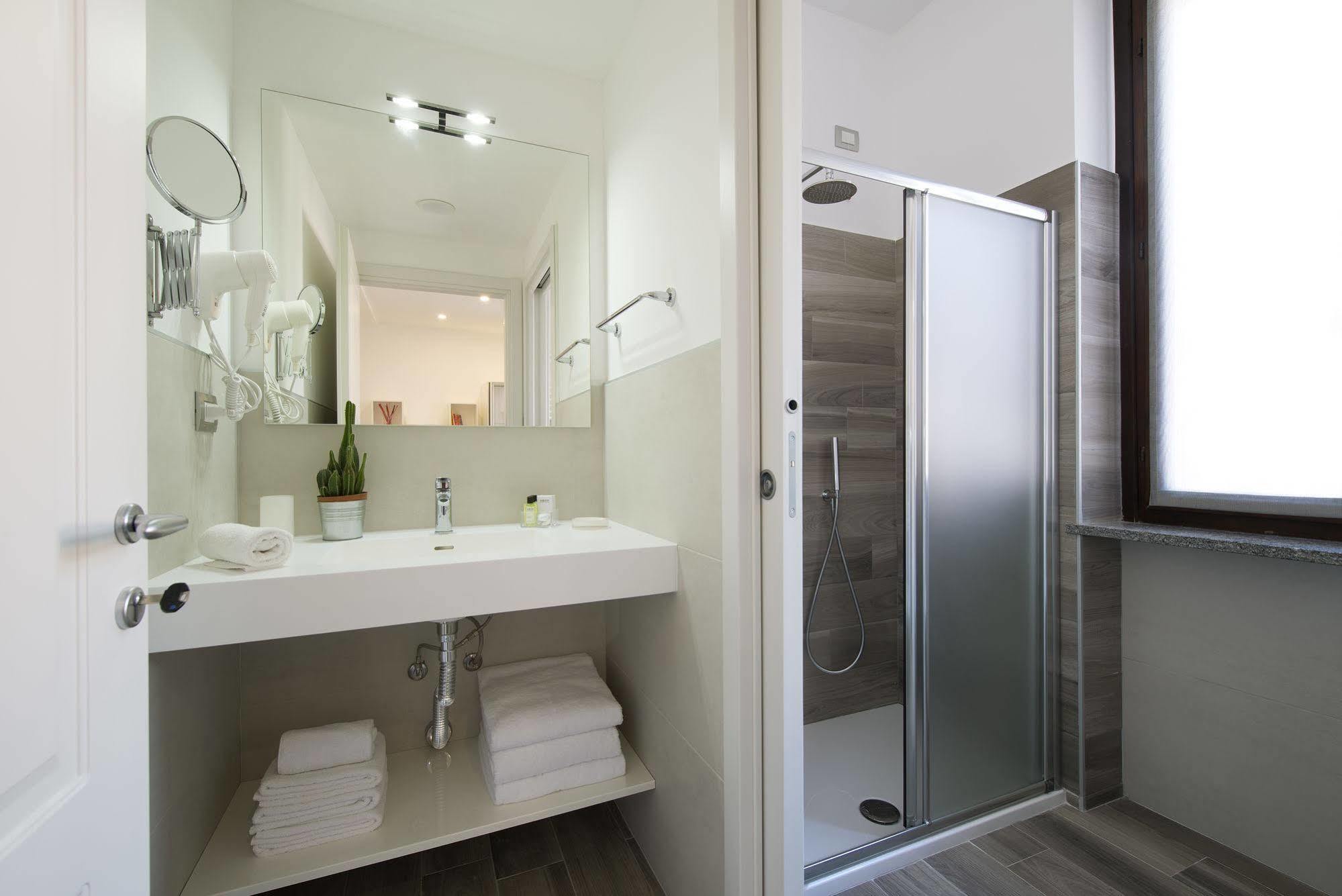 Monza City Rooms & Studios Zewnętrze zdjęcie