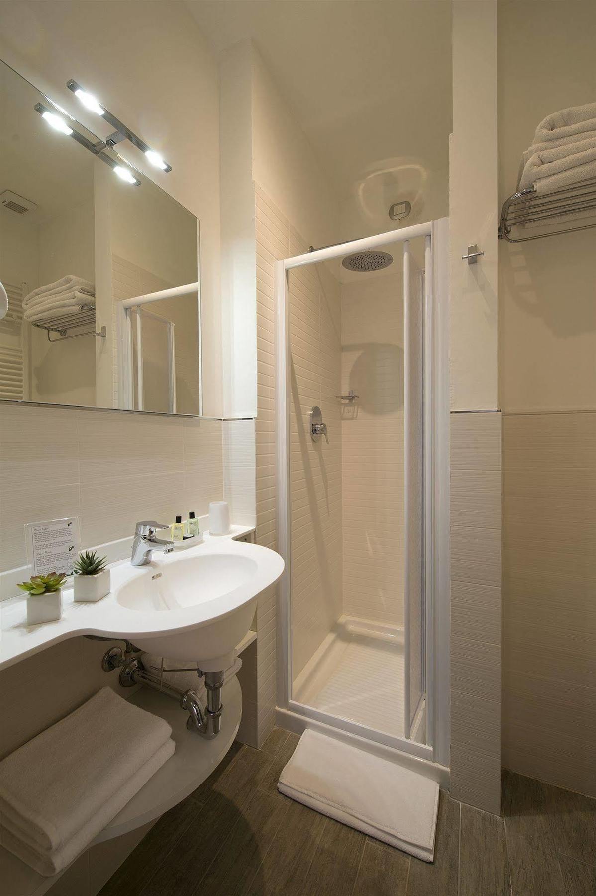 Monza City Rooms & Studios Zewnętrze zdjęcie